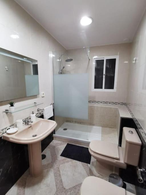 Cdz - Arteaga- Two Rooms With Queen Bed カディス エクステリア 写真